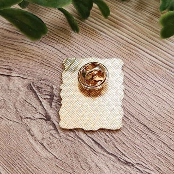 HP Inspired Gift Bundle - Picture 10 of 10